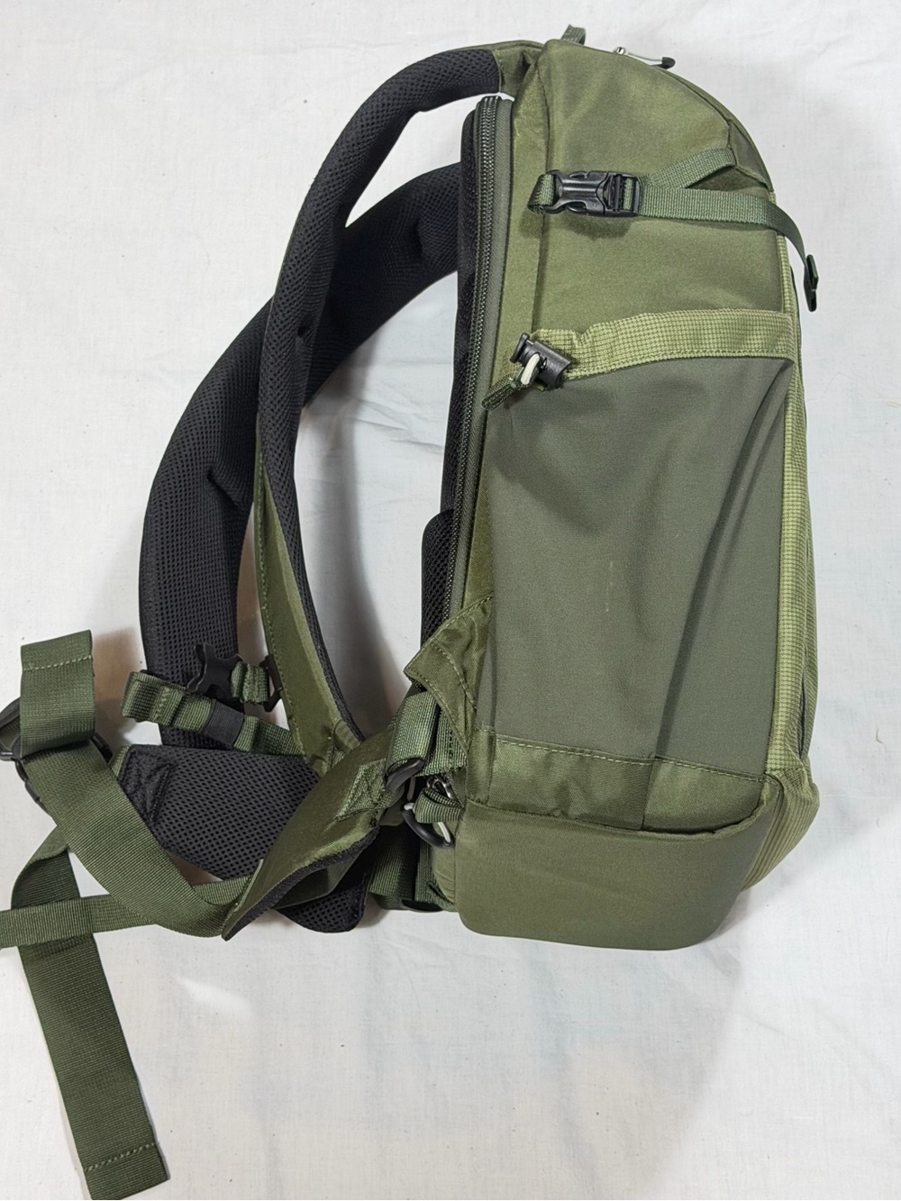 Think Tank MindShift BackLight Sprint 15L Camera Backpack Green Rain Cover - Picture 2 of 15